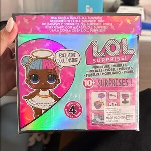L.O.L. Surprise! Doll Playset in Teal & Pink Holographic Box